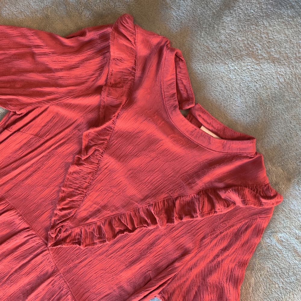 💚Beautiful Peasant Dress by Universal Threads - Picture 4 of 14